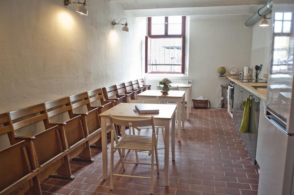 Subraum Hostel รอสต็อค ภายนอก รูปภาพ