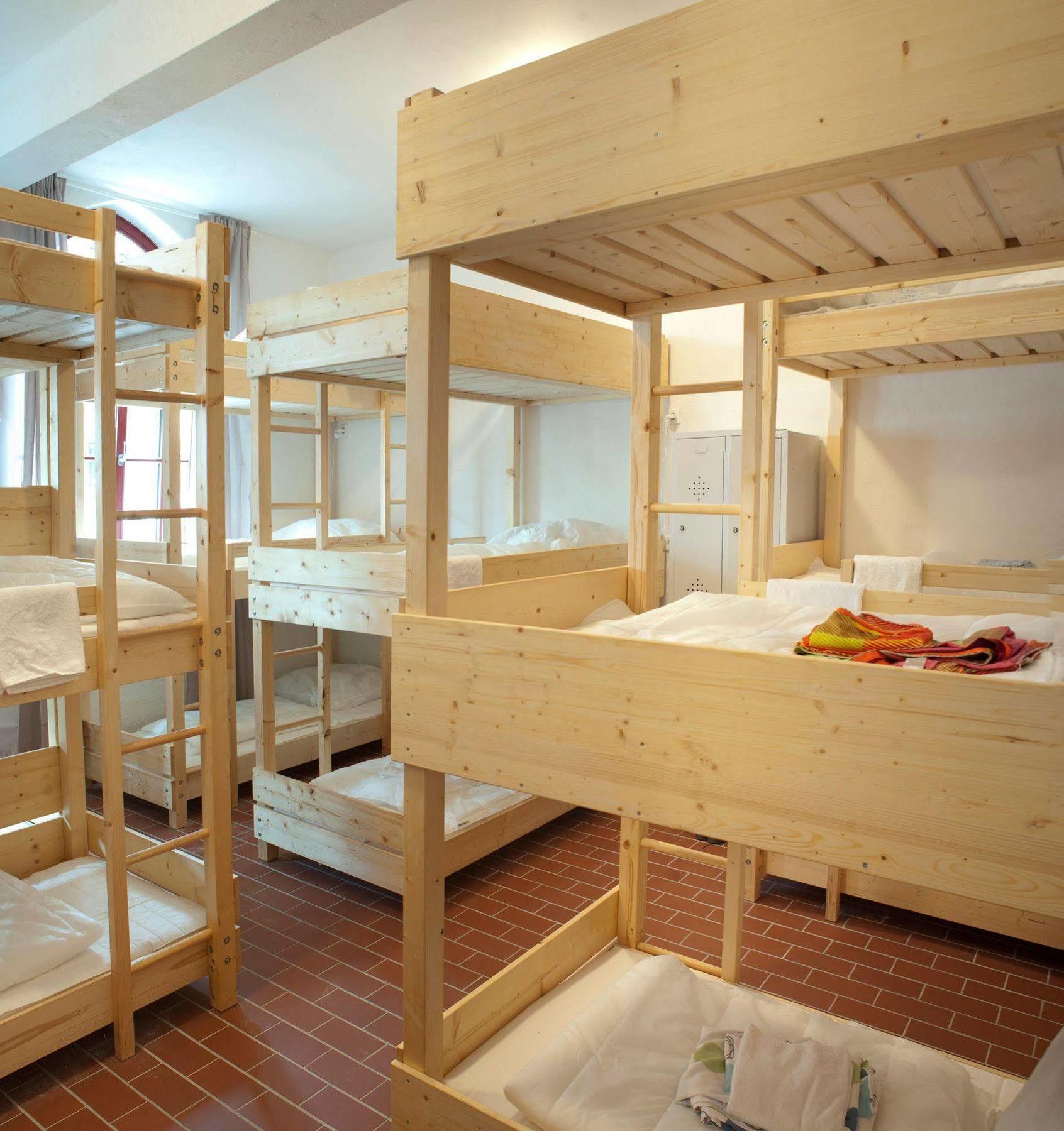 Subraum Hostel รอสต็อค ภายนอก รูปภาพ
